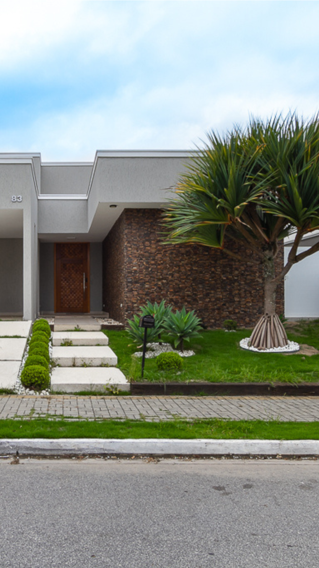 Casa com 280m² no bairro Urbanova - Jardim do Golfe em São José dos Campos para Comprar