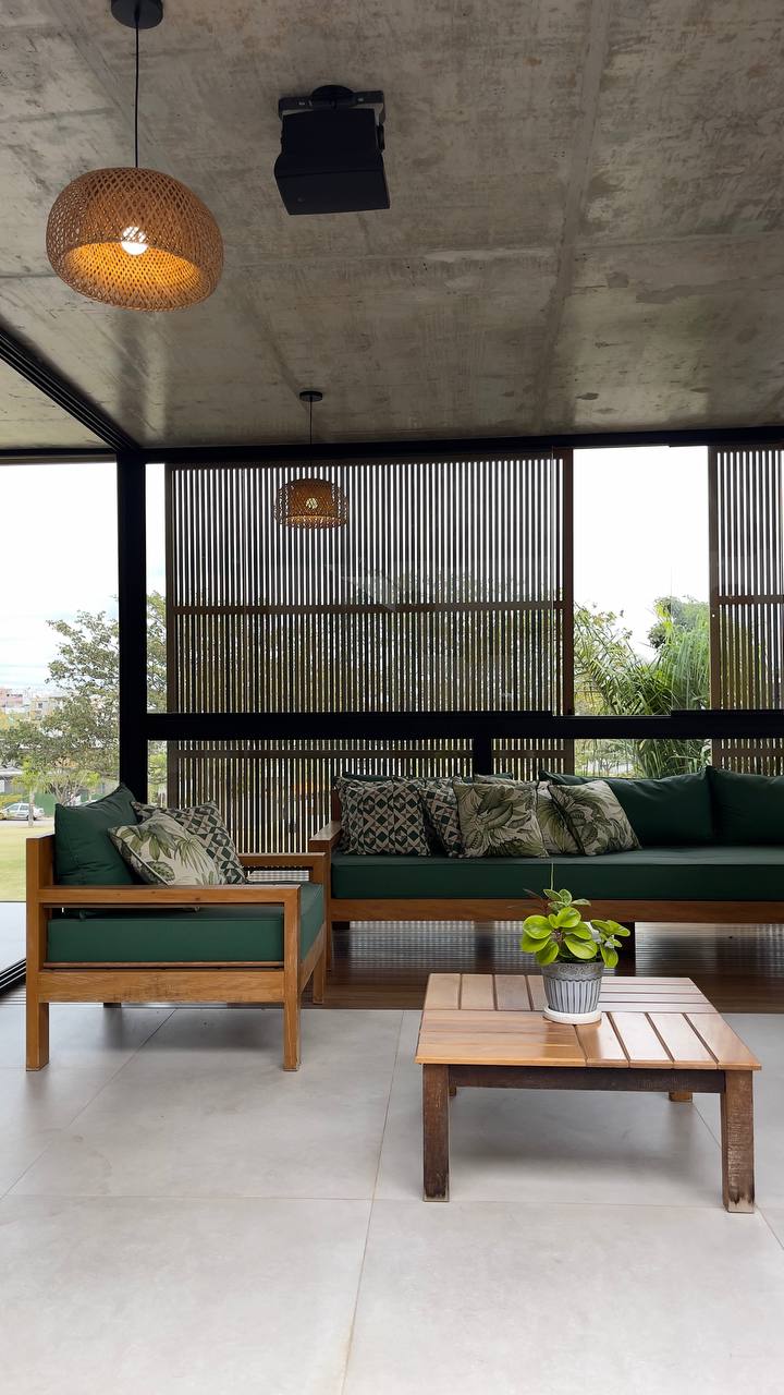 Sobrado com 428m² no bairro Urbanova - Alphaville 1 em São José dos Campos para Comprar